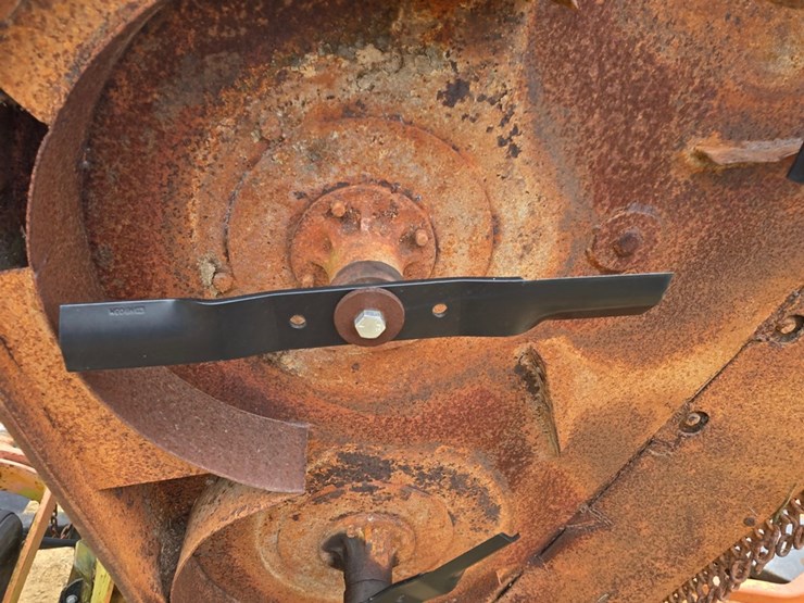 #2068-•-woods-16'-flex-wing-finish-mower-image-19
