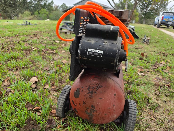 #25258-•-sears-craftsman-air-compressor-image-7