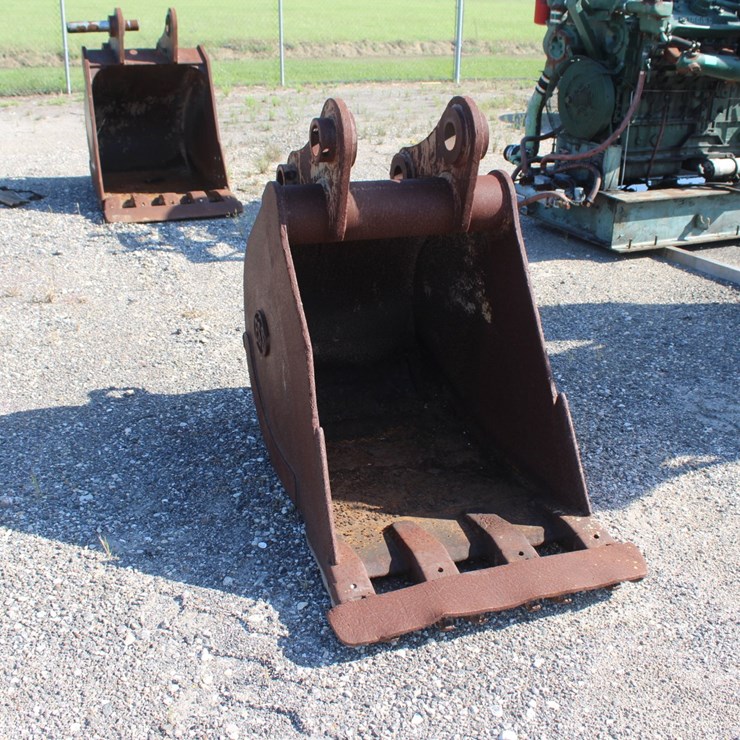#1042 • ENTEK CX-160 Bucket