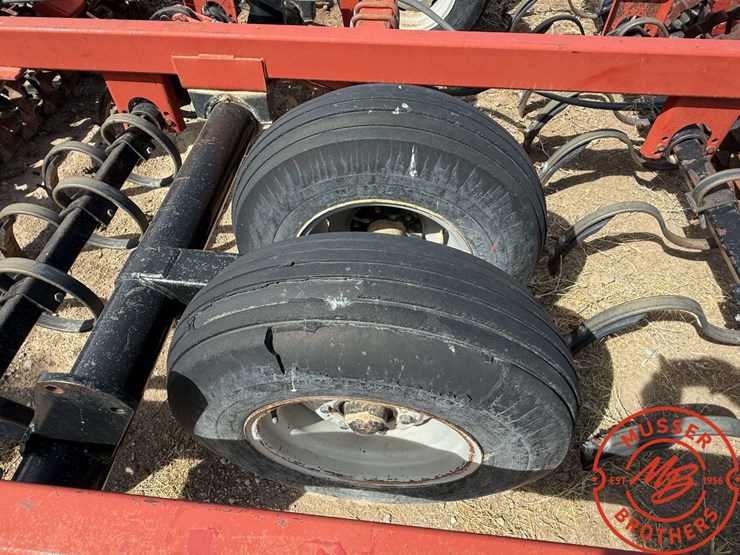 case-ih-415-image-9