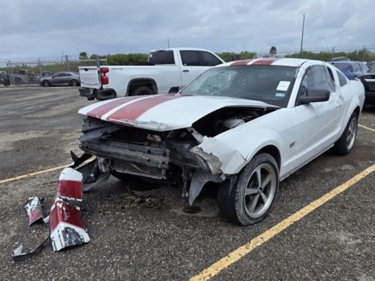 06-ford-cp-1zvft82h965155979-s.t.-image-1