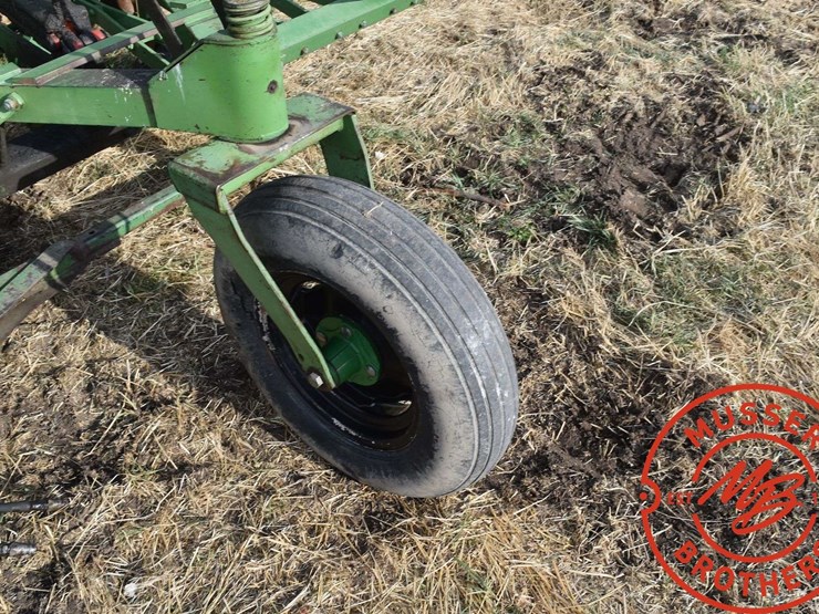 john-deere-2-image-13