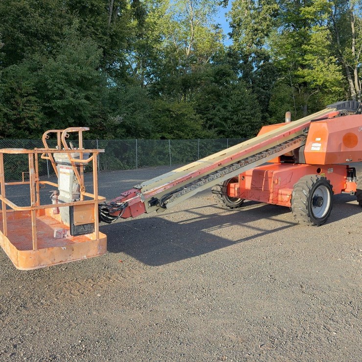 2016 JLG 600S