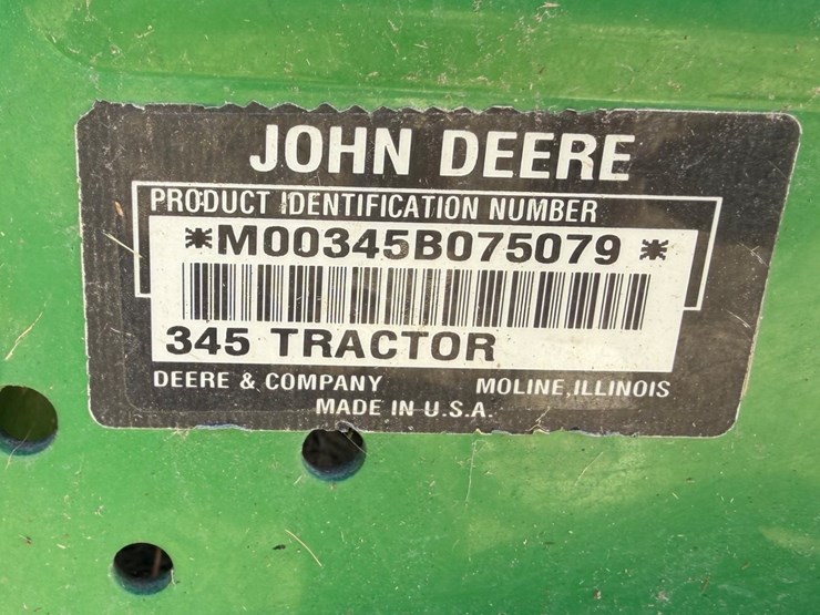 john-deere-345-image-11