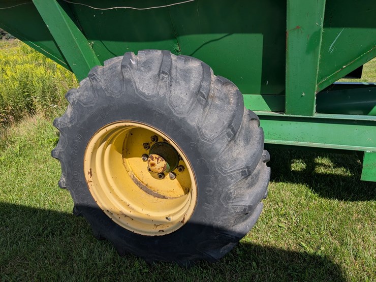 john-deere-1210-image-8