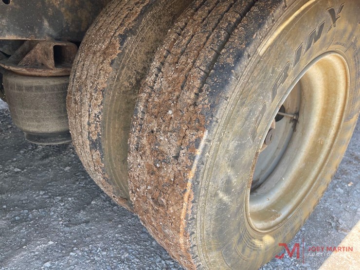2000-trail-king-tk70sa-482-sliding-axle-trailer-image-11