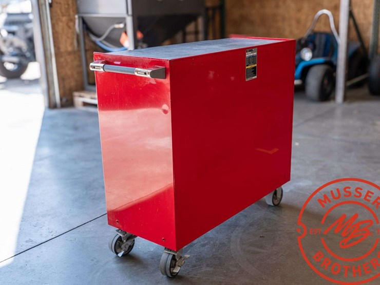 42”-us-general-tool-box-image-7