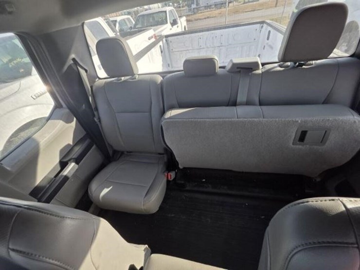 2016-ford-f150-image-5