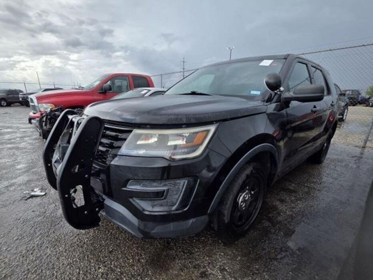 19-ford-ll-1fm5k8ar6kga52976-image-1