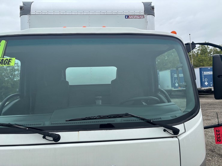 #2332-•-2021-isuzu-16'-box-truck-image-13