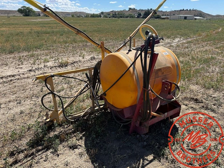 century-3-point-sprayer-image-1