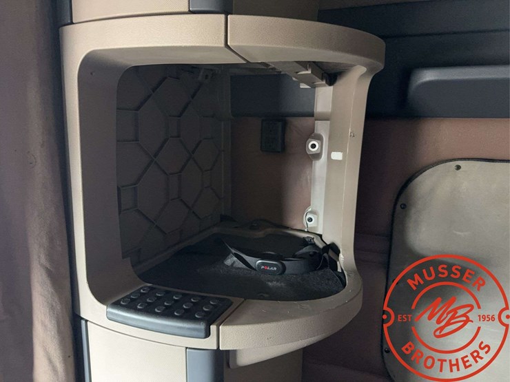 2018-freightliner-cascadia-image-59