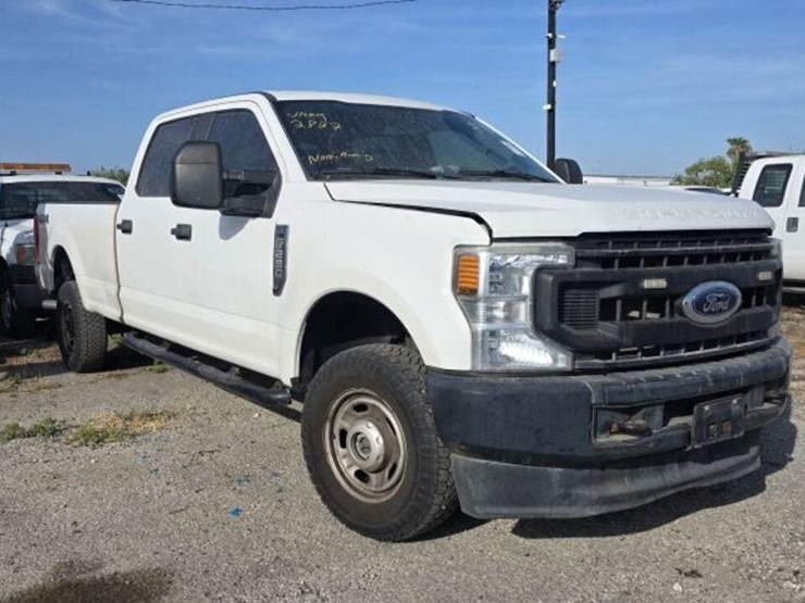 2021-ford-f250-image-2