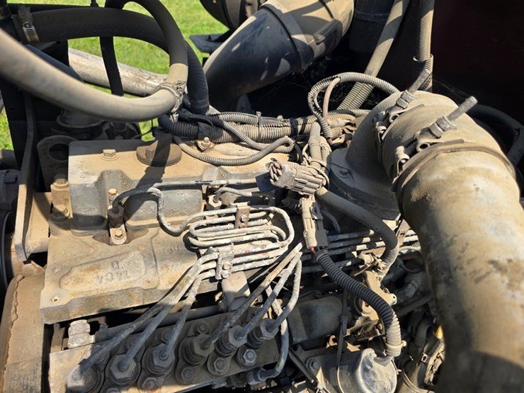 1995-ford-l8000-image-14