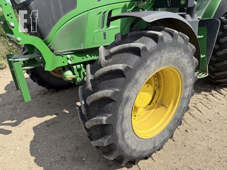 2021-john-deere-6155r-image-11