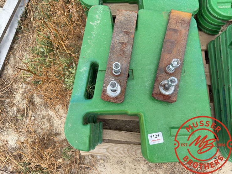 (9)-john-deere-front-suitcase-weights-image-1