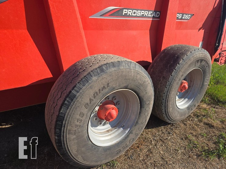 2023-kuhn-knight-ps260t-image-8