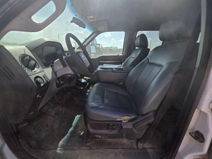 2014-ford-f350-image-6