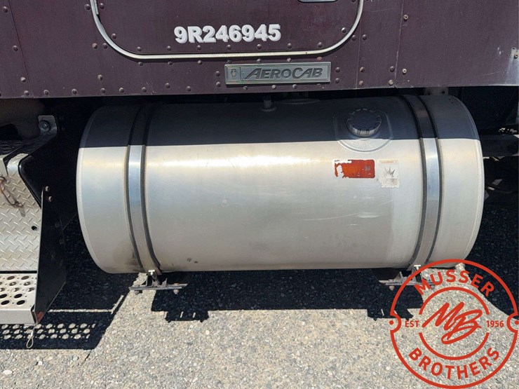 2009-kenworth-t800-image-20