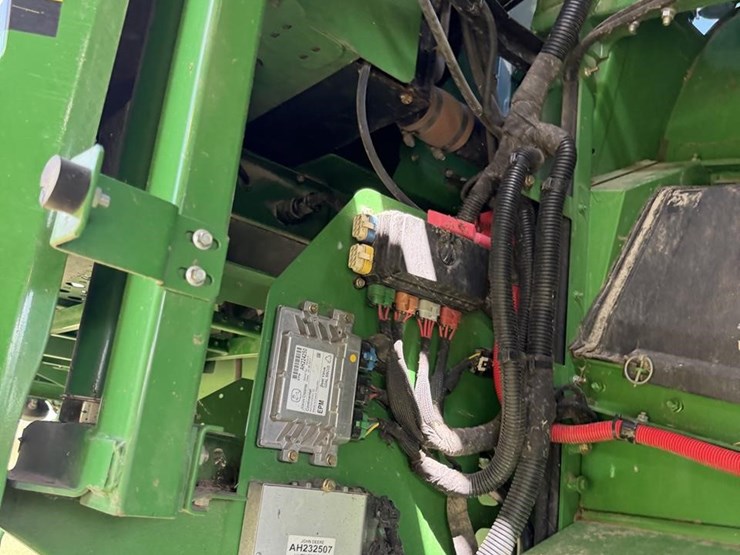 2011-john-deere-9870-sts-image-47