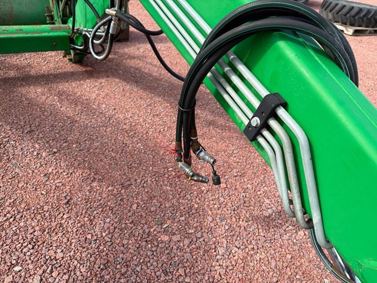 john-deere-741-image-11