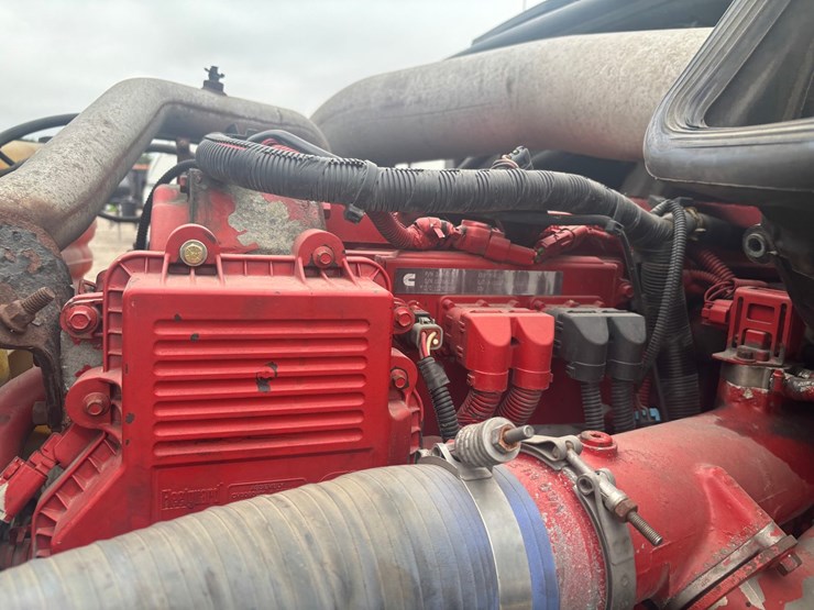 2010-international-prostar-image-25