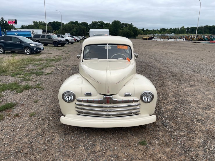 #9353-•-1946-ford-deluxe-sedan-(has-mn-title)-(princeton,-mn)-image-8