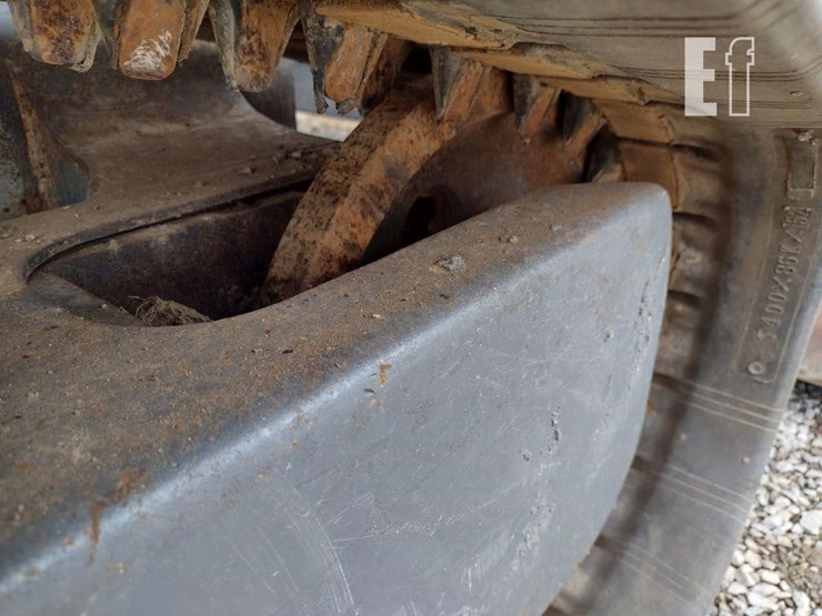 2019-takeuchi-tl8-image-24