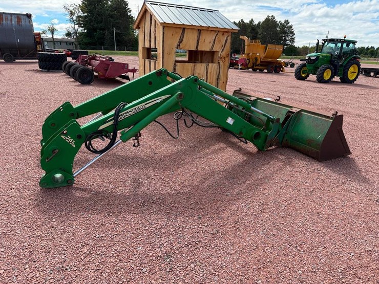 john-deere-741-image-2