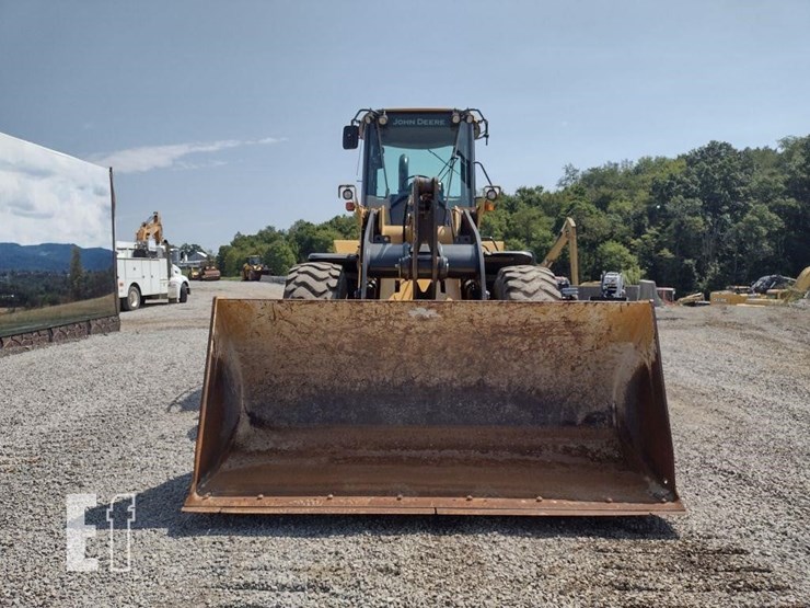 2017-deere-524kii-image-2