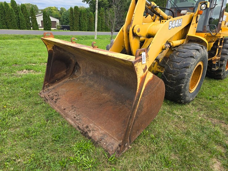 deere-544h-image-9