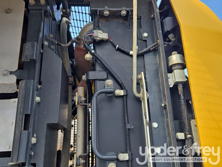 2022-komatsu-wa320-8-image-46