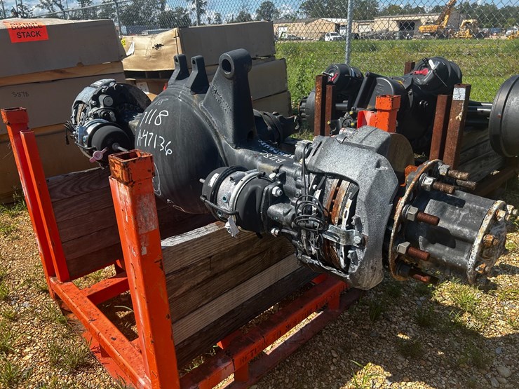 #47136-•-rear-end-axle-for-fire-truck-image-2