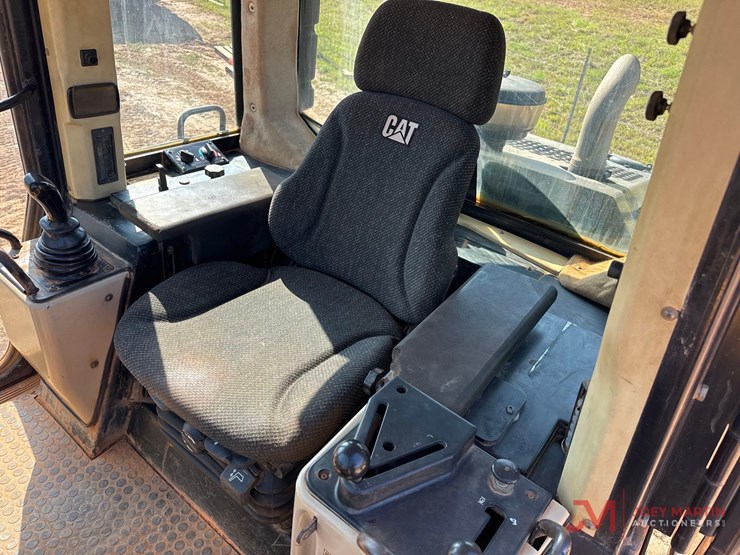 2003-caterpillar-953c-image-19