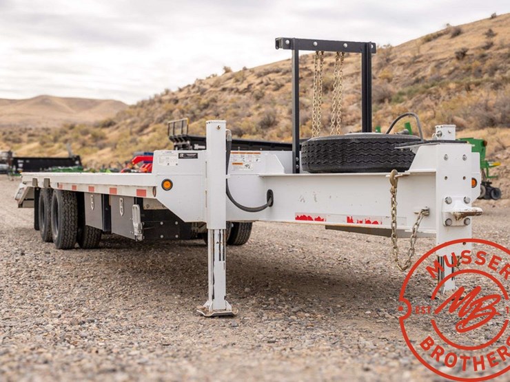 2022-american-pt30-pintle-hitch-beavertail-trailer---25'-image-1