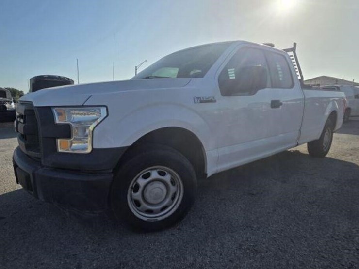2017-ford-f150-image-1