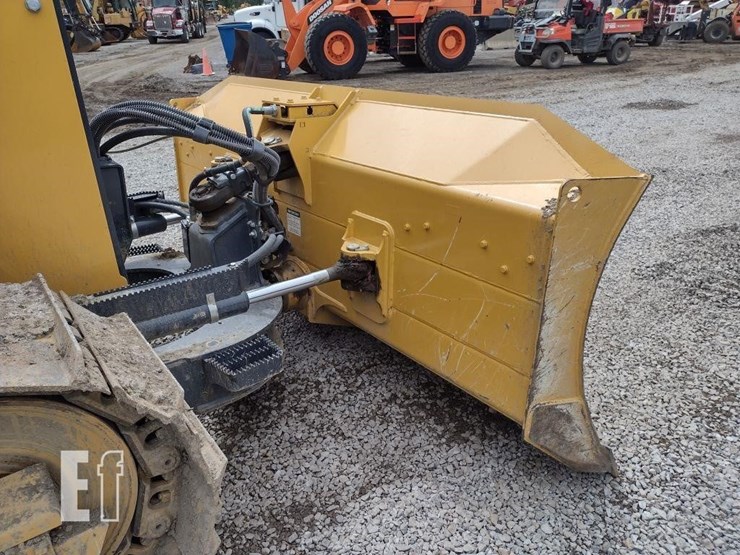 23-deere-650p-xlt-image-24