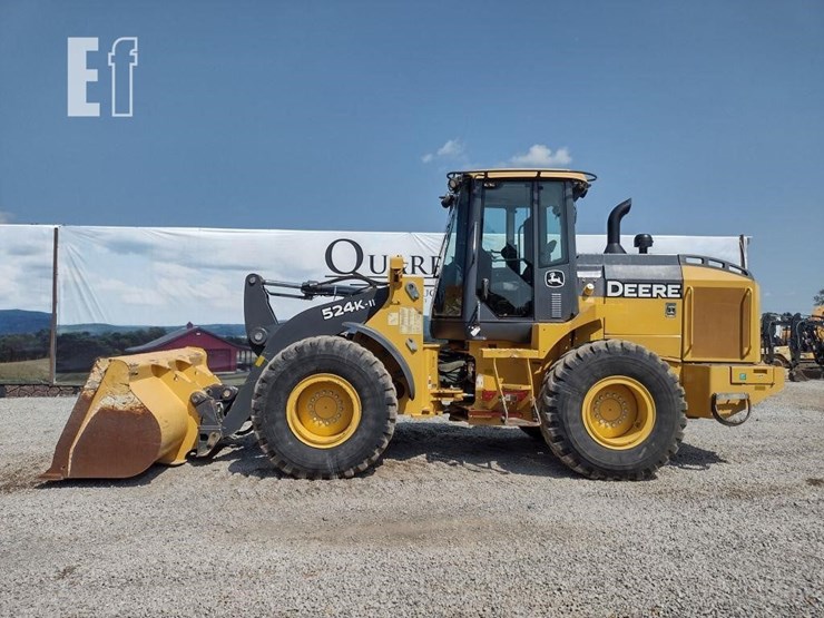 2017-deere-524kii-image-1