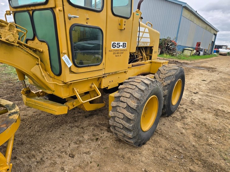 #2053-•-fiat-65-b-motor-grader-image-32