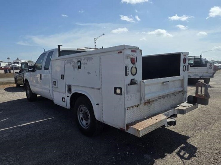 2015-ford-f250-image-4