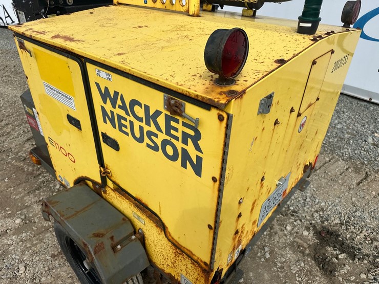 2012-wacker-neuson-e1100-image-18
