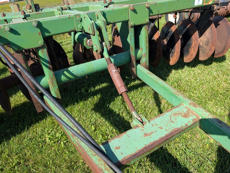 john-deere-1710-image-5