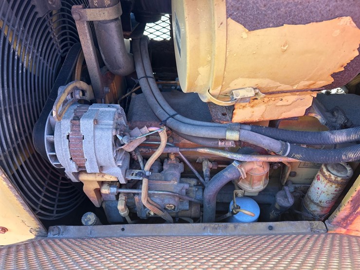 caterpillar-d5m-image-22