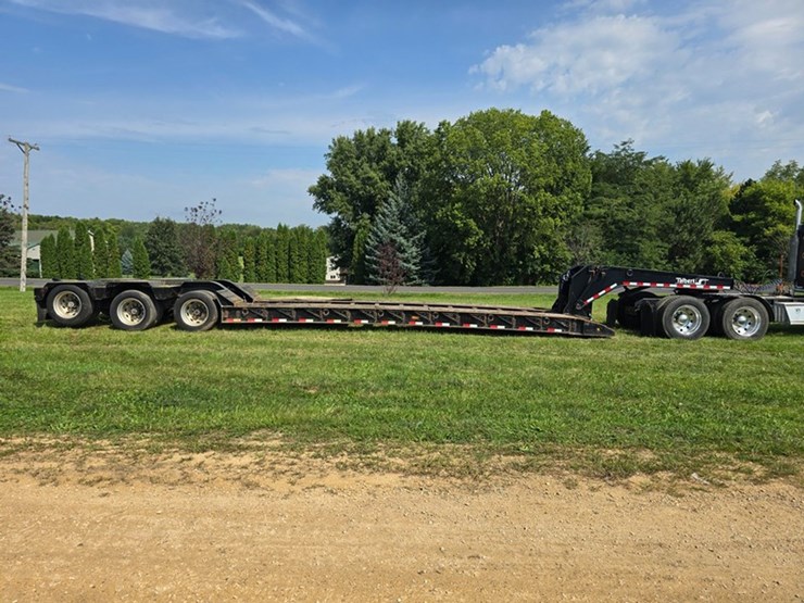 #2011-•-2005-talbert-t40w-555a-hr6-1-t1-hydraulic-detatch-image-8