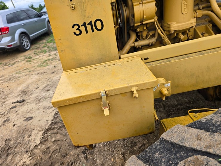 #2053-•-fiat-65-b-motor-grader-image-24