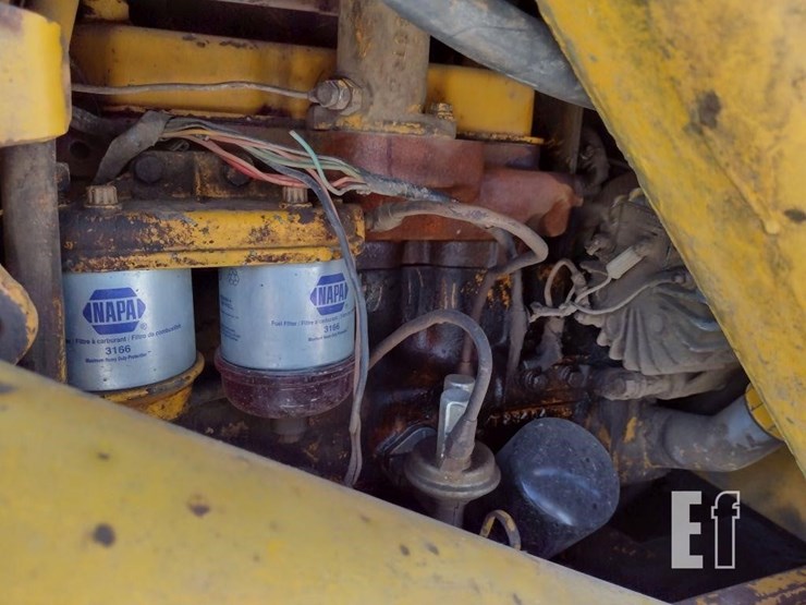 john-deere-350-image-19