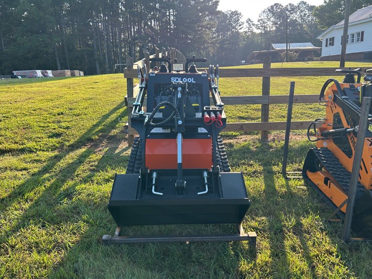 #135-•-sdlool-skid-steer-loader-image-5