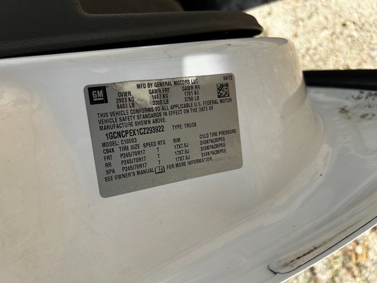 2012-chevrolet-1500-image-11