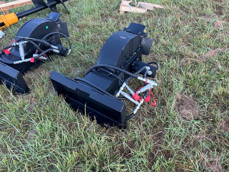 #170-•-mini-skid-steer-stump-grinder-image-4