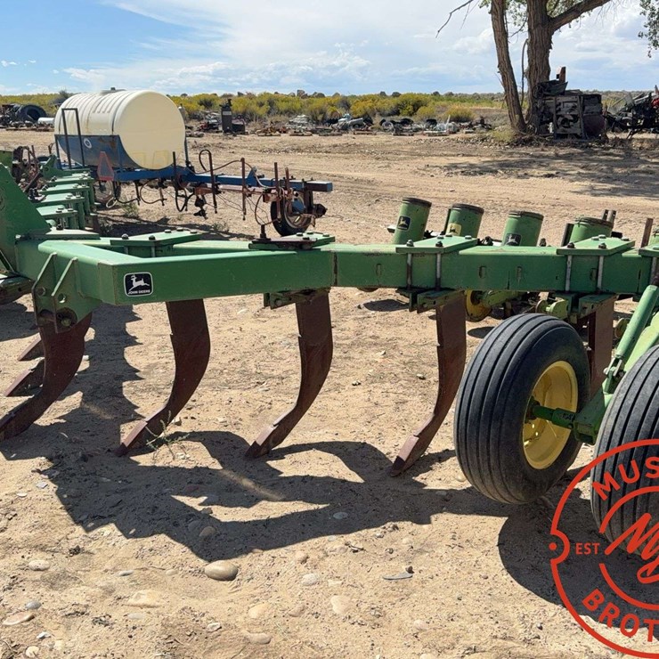 JOHN DEERE 915